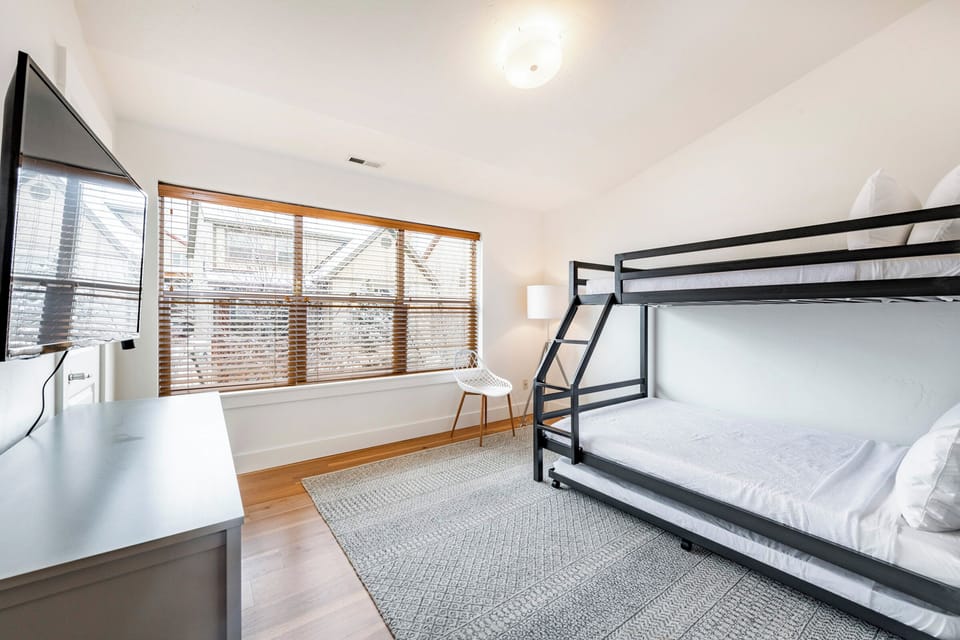 Fourth Bedroom:Twin-over-Full Bunk Bed with Trundle Bed Underneath