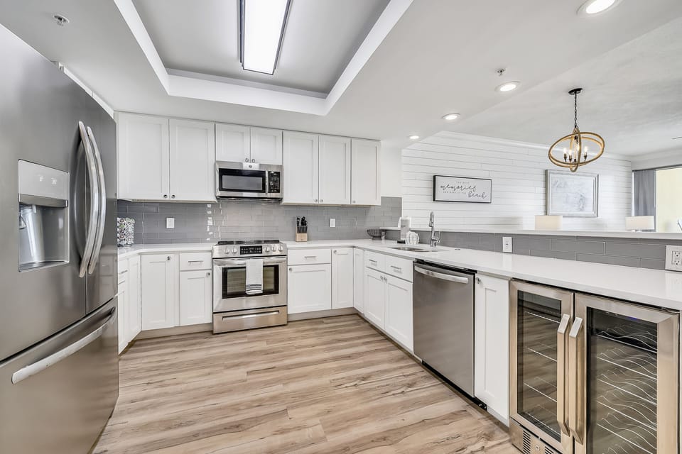 Full Size Kitchen