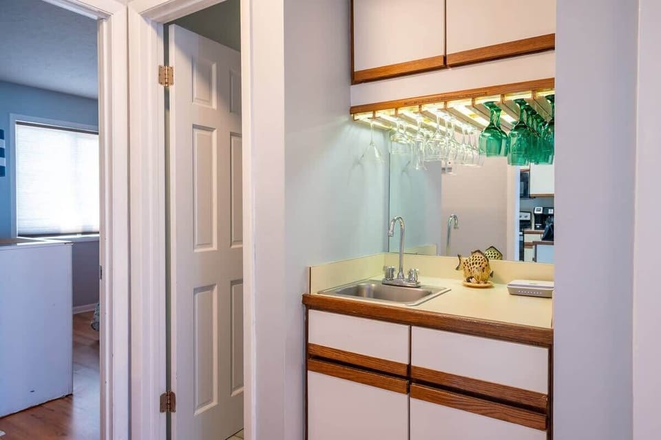 Wet Bar