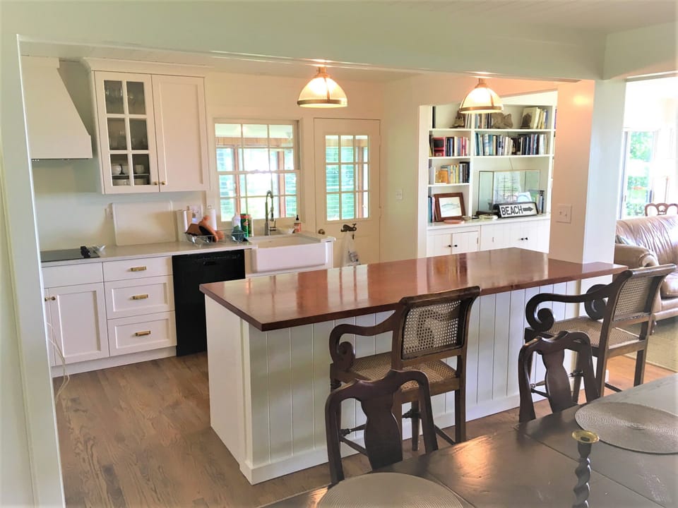 Fully stocked kitchen