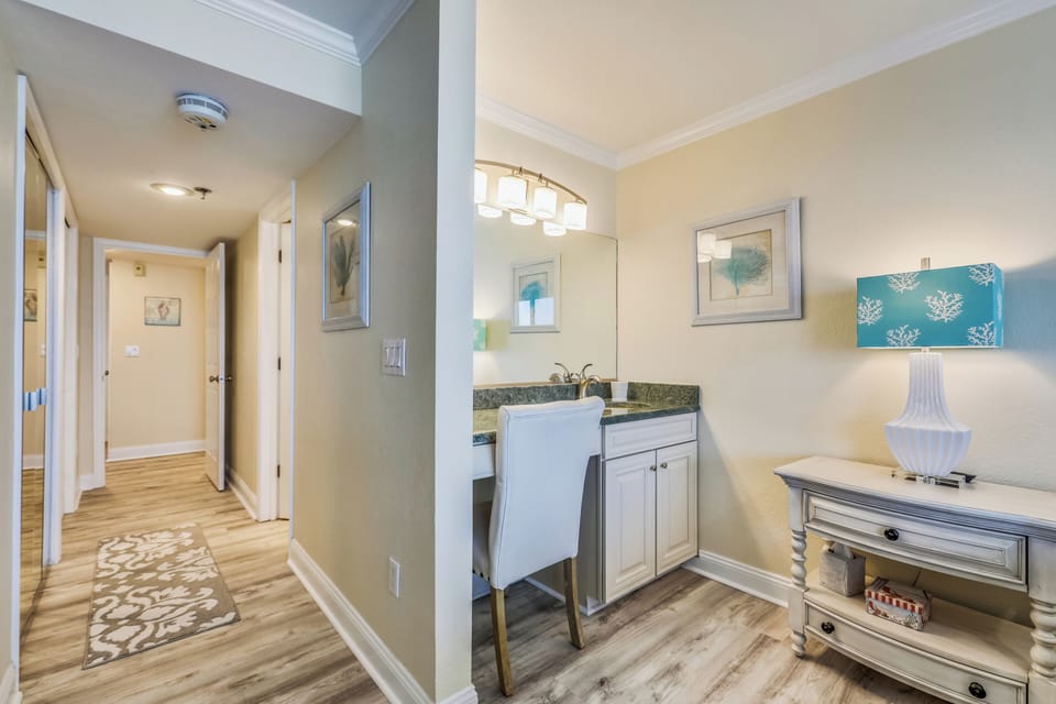 Floor Plan,Vanity,