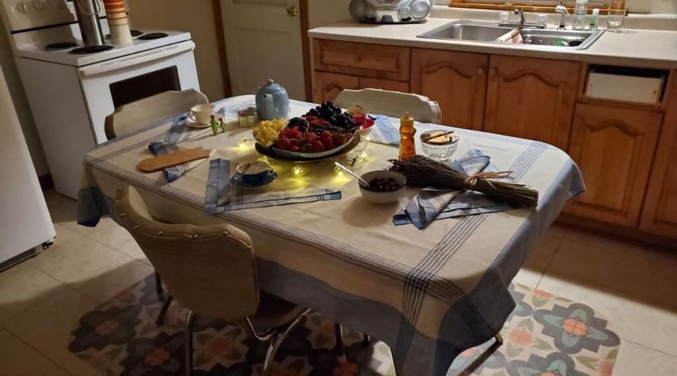 Super cozy fun space to share a meal. Makes you wanna cook.