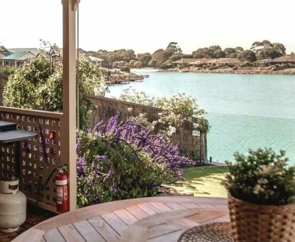 BBQ area overlooking the lake and garden