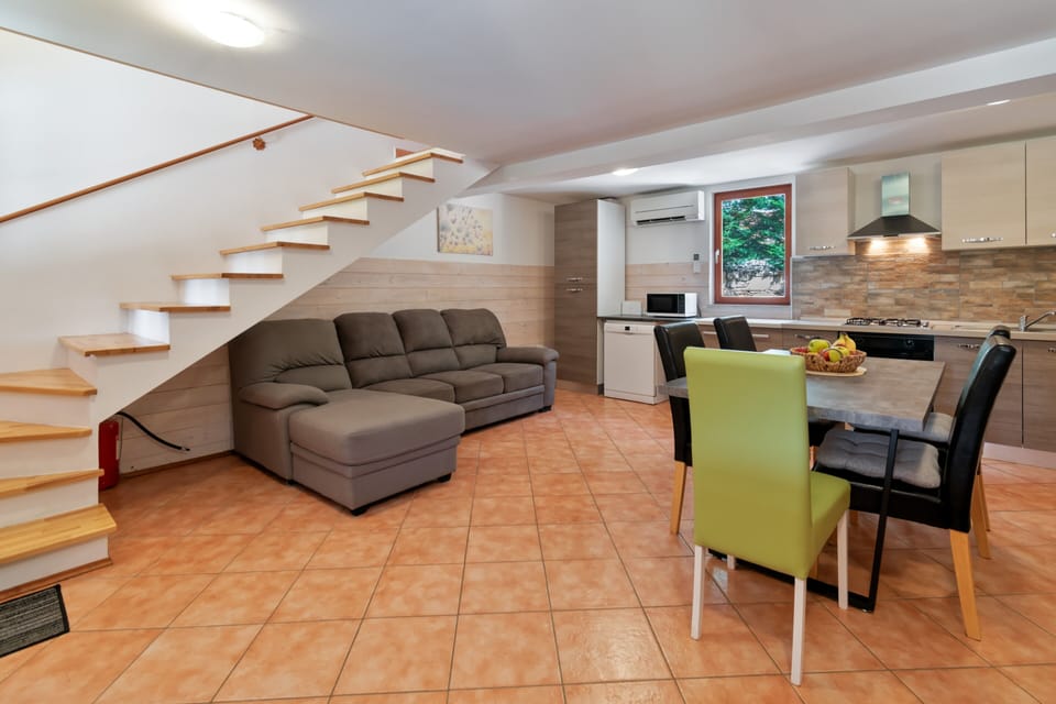 Living Room, Dining Area & Kitchen