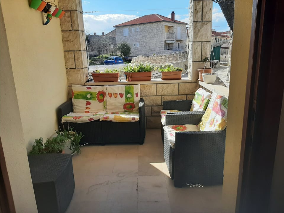 Terrace 1
