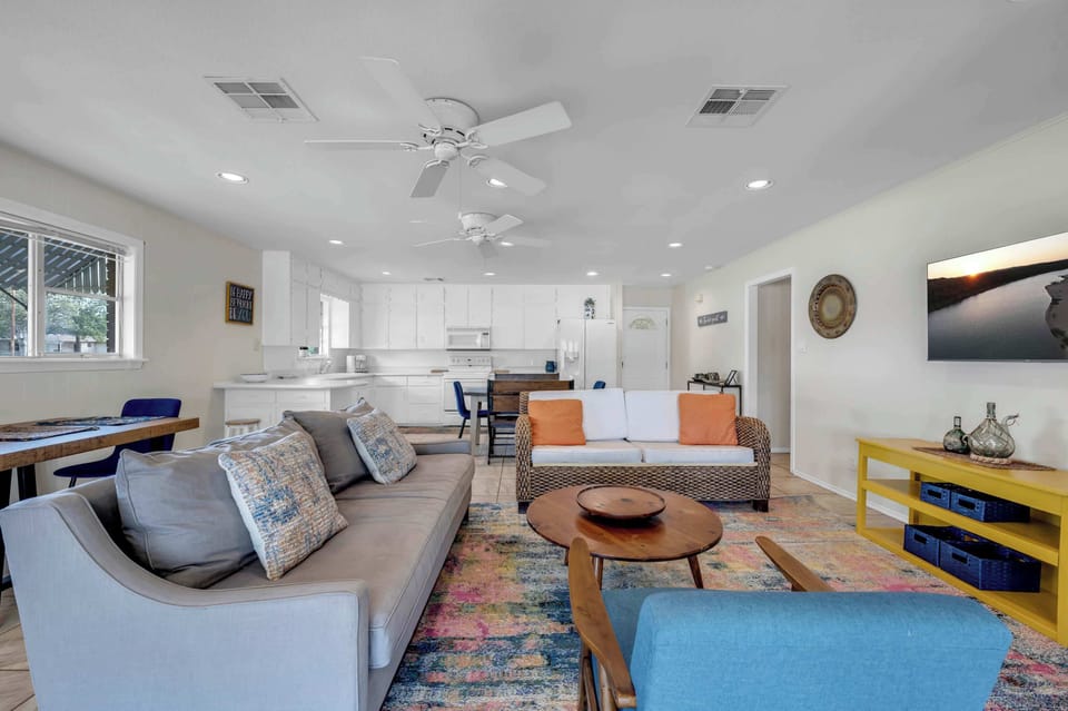 Ample seating in the open floor plan!