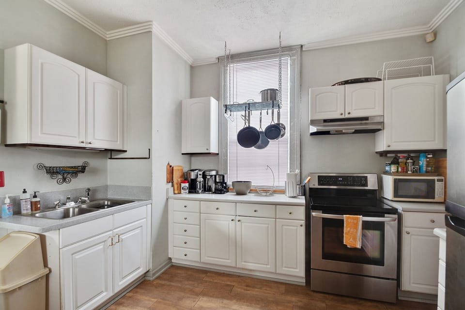 Fully equipped kitchen with all of the essentials for your stay