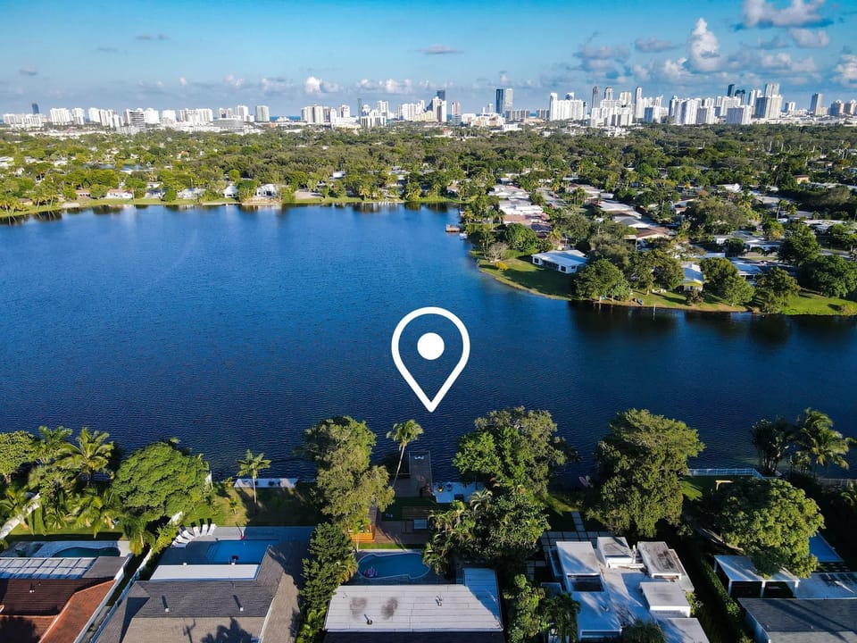 The perfect location.