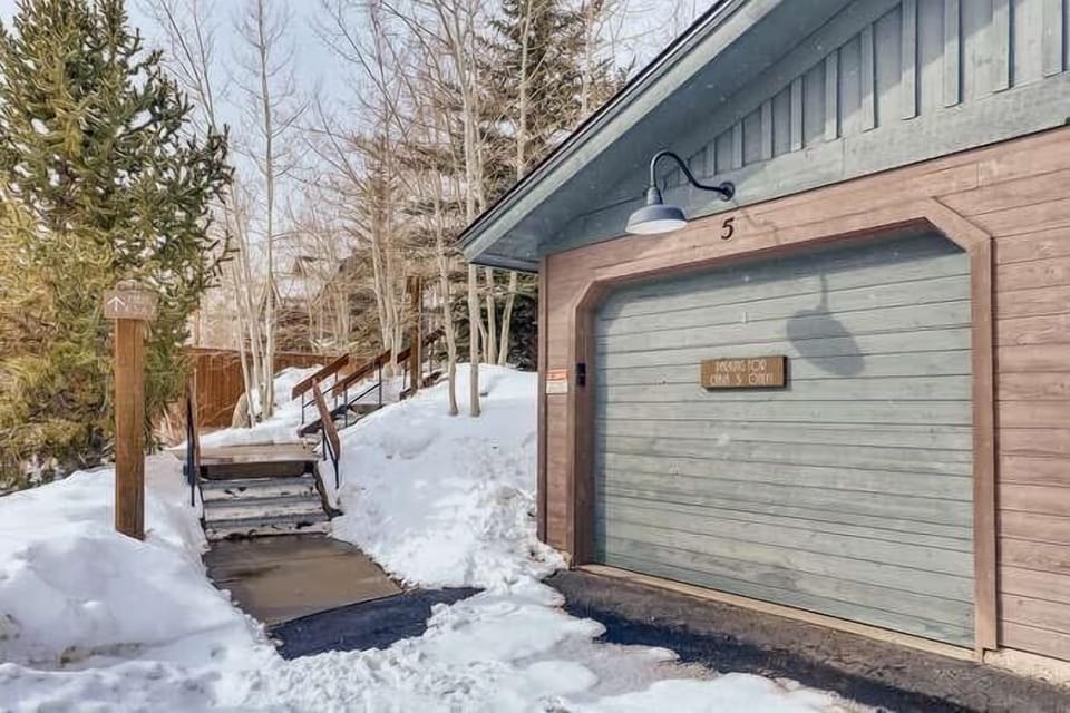 Detached Garage, & Pathway to Entry.