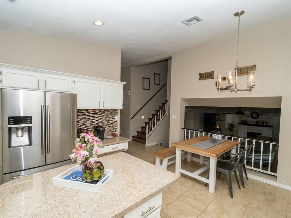 Large Open Kitchen