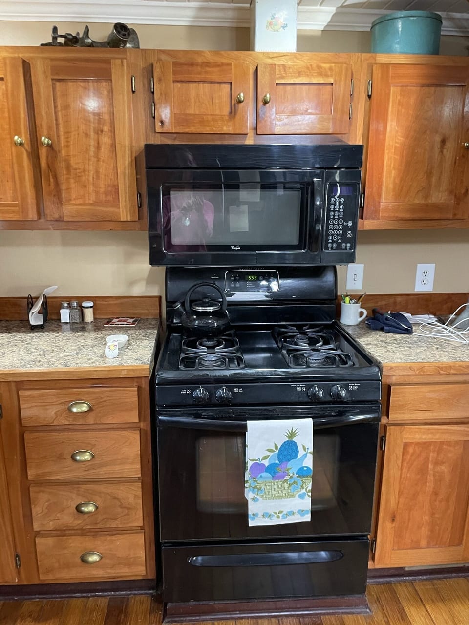 Gas stove