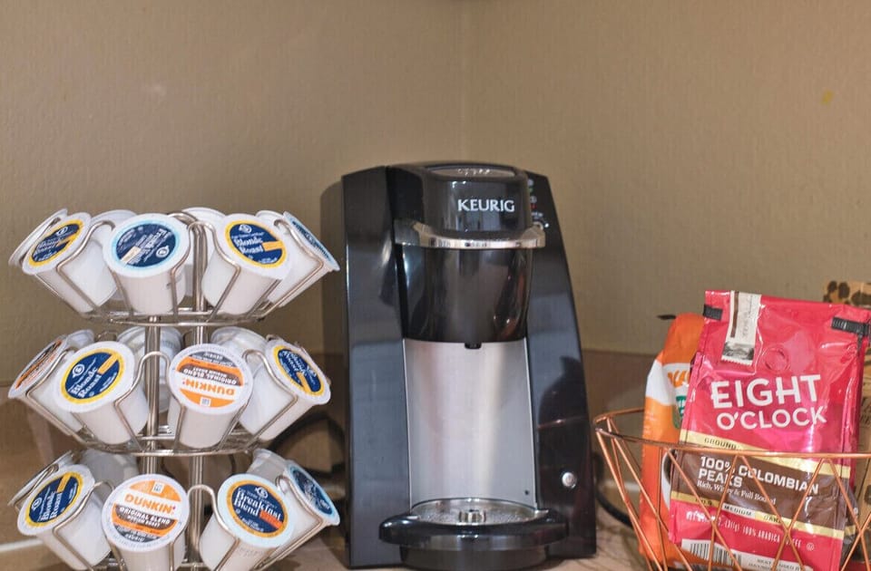Coffee coffee coffee! Keurig and traditional coffee machine available. 