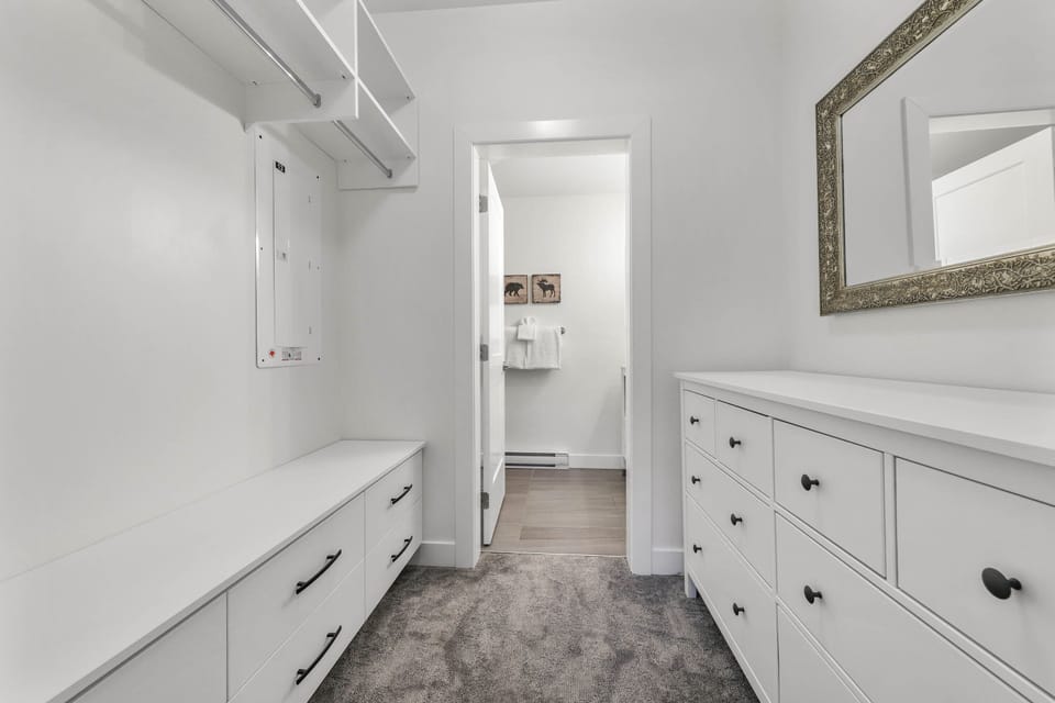 Walk through closet to master bath