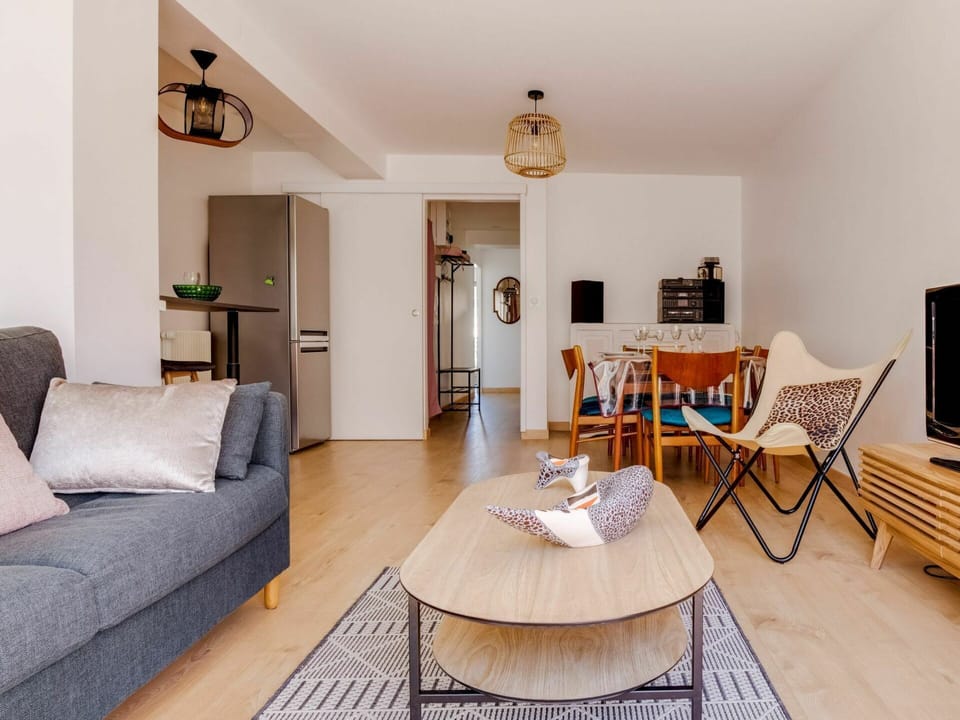 Furniture, Picture Frame, Table, Wood, Door, Comfort, Couch, Interior Design, Architecture, House
