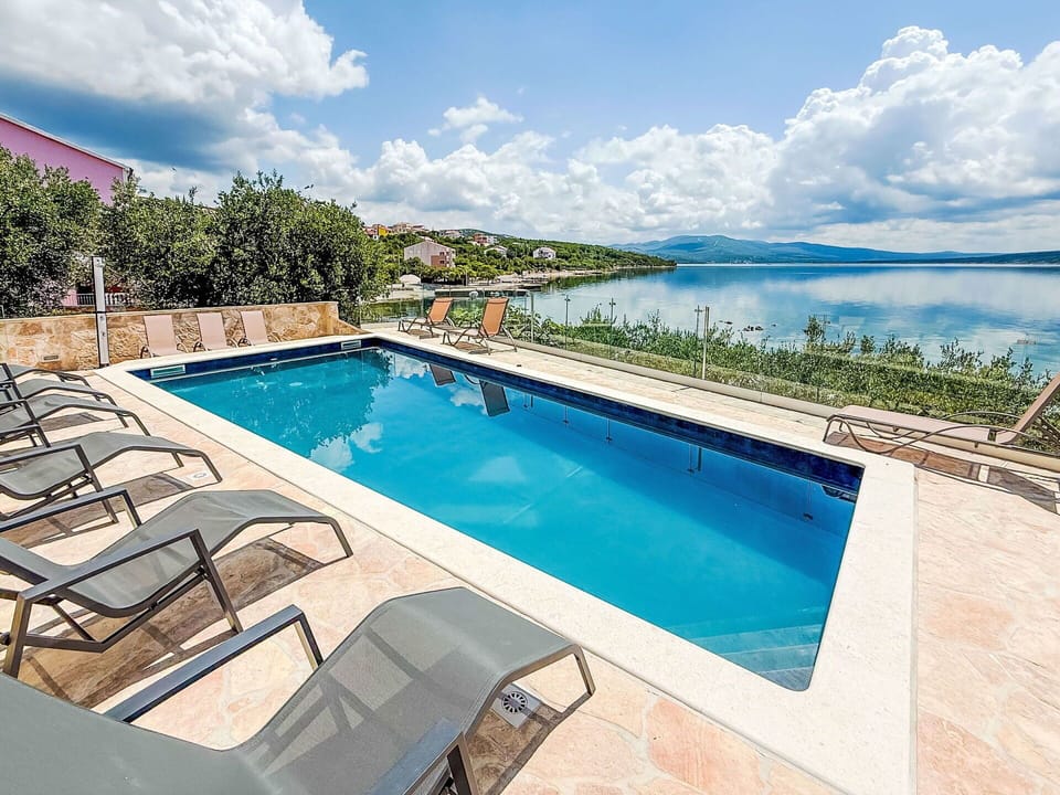 Blue, Water, Swimming Pool, Resort, Composite Material, Eco Hotel, Outdoor Furniture, Hotel, Resort Town, Villa