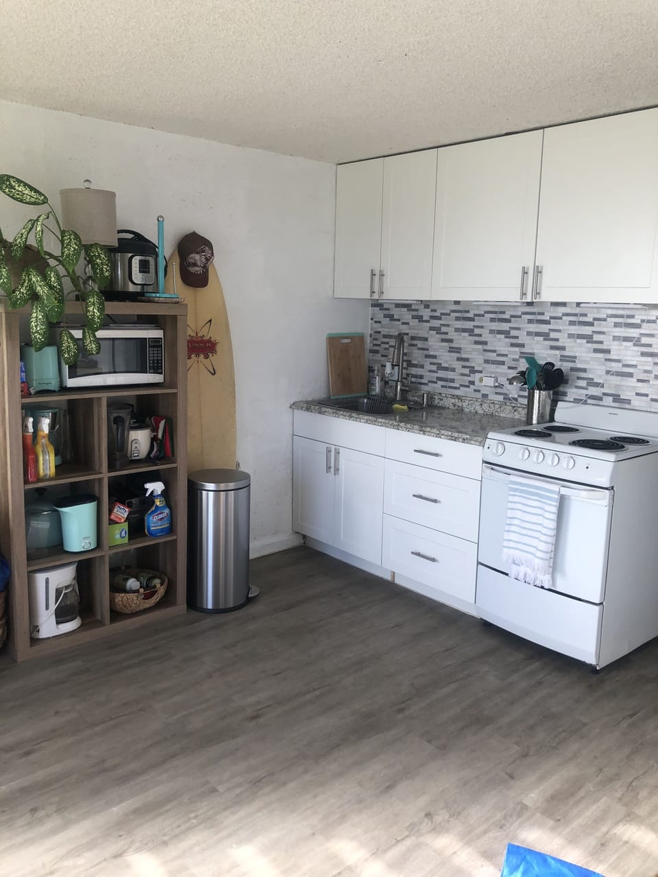 Updated kitchen with everything you need