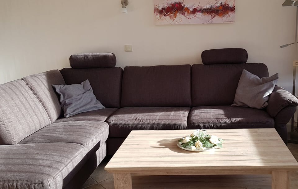 Cozy vacation apartment Bobhausblick with 63sqm for up to three people Apartment in Winterberg