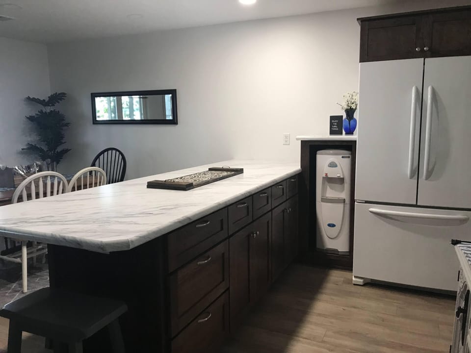 Ample cupboard space in kitchen. 