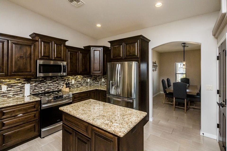 Chef’s kitchen with prep island 