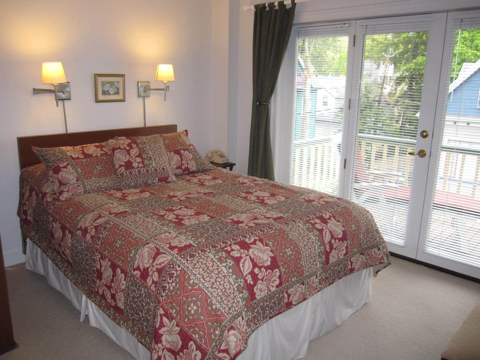 Queen bed
