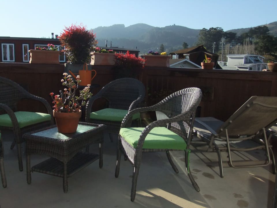 Sun Deck