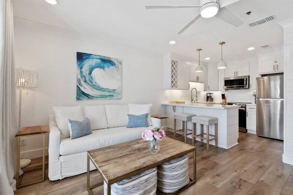 Modern, yet Relaxed & Comfortable Accommodations