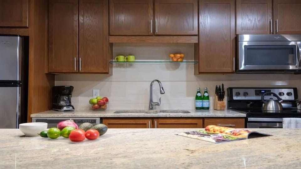 Fully equipped kitchen