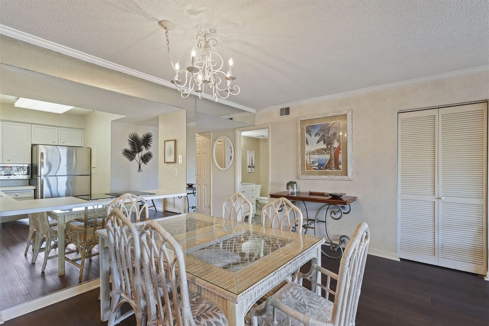 Open floor plan for fun family dinners