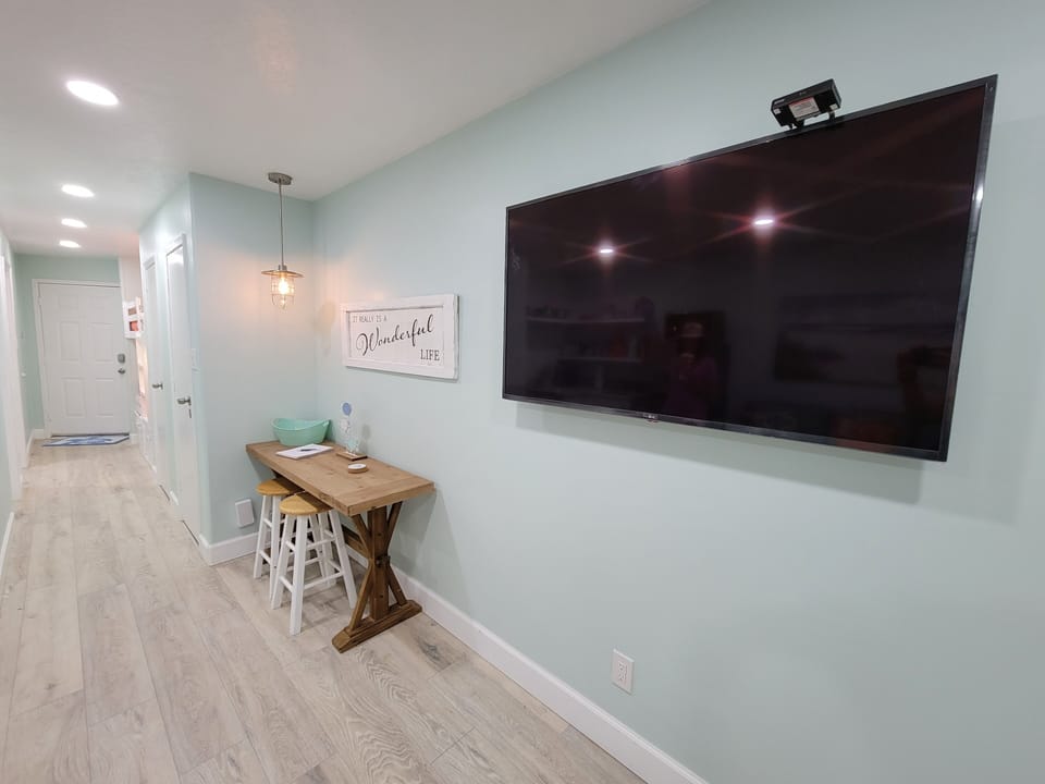 55 inch Flat screen TV , wifi activated .
