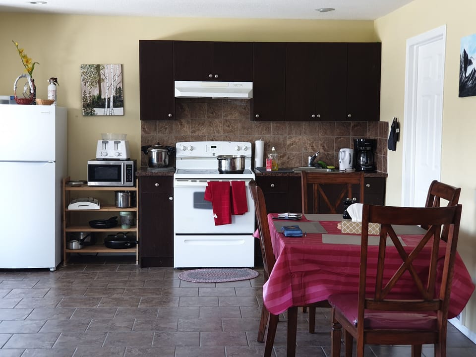 kitchenette and dining area