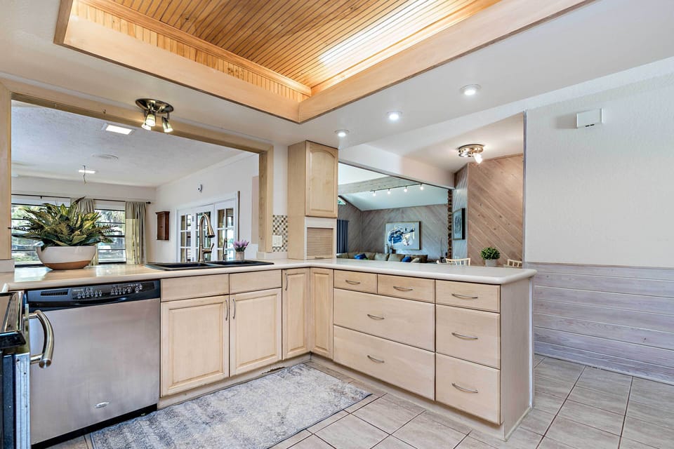 Kitchen | Stainless Steel Appliances