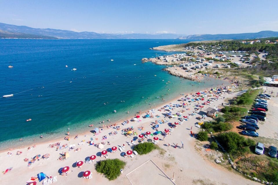 Nearby beaches