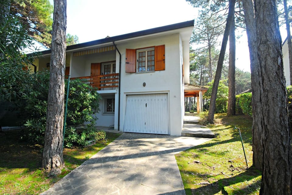 External view of the building. External view with garage