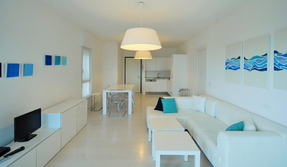 Living area. Living room