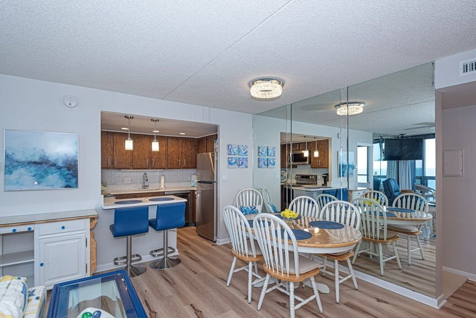 DINING-AREA