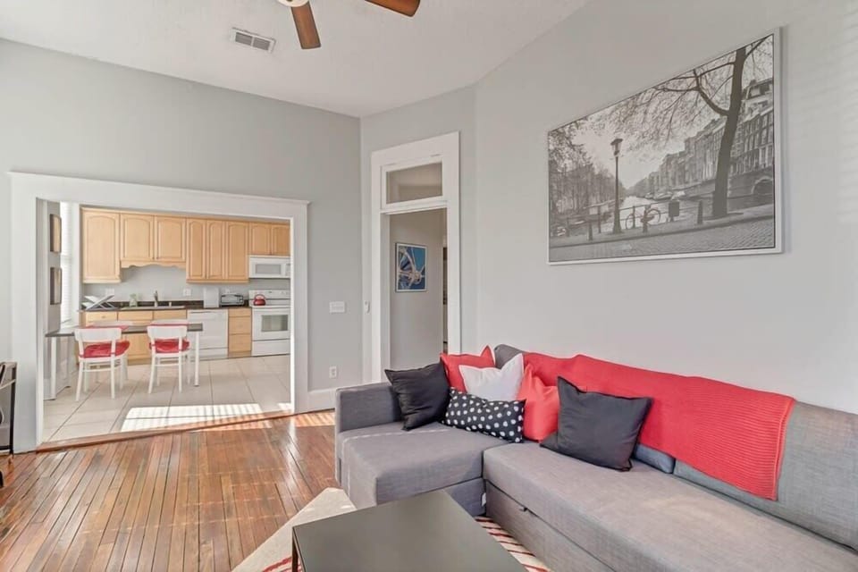 Enjoy the bright, vibrant decor throughout this eye-catching space