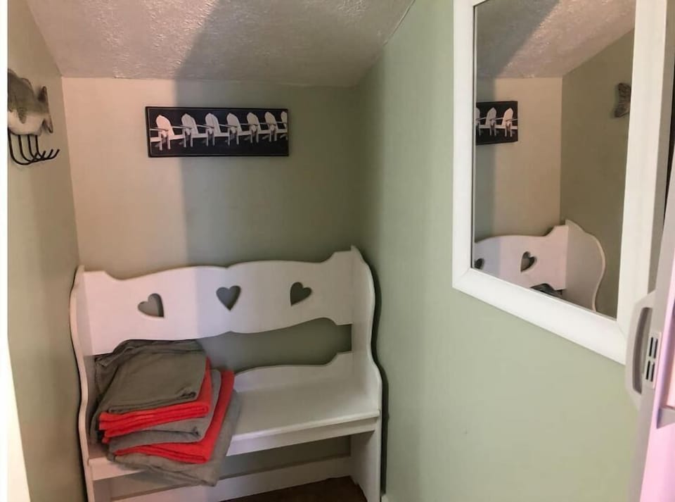 Master Bedroom Bathroom nook