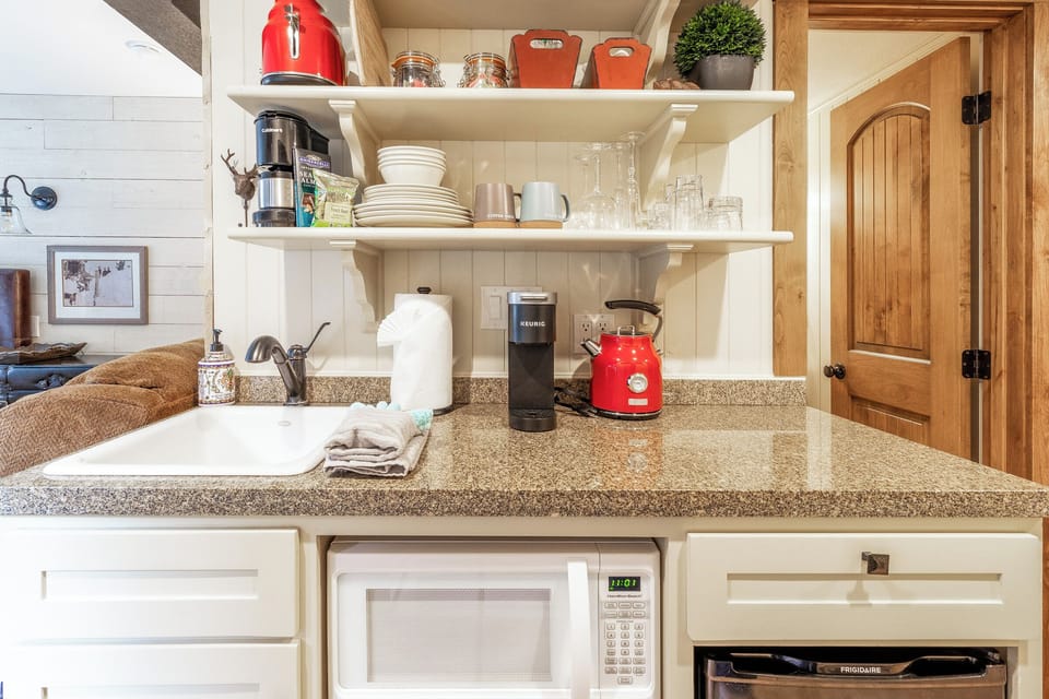 Kitchenette