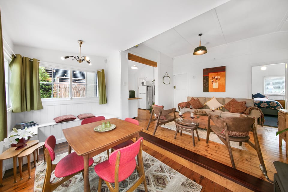 Interior of Riley's Cottage. Dining and Living area