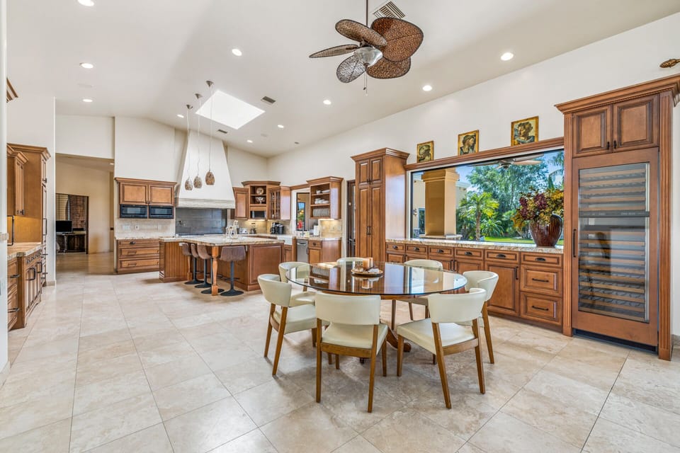 Family room, kitchen great room
