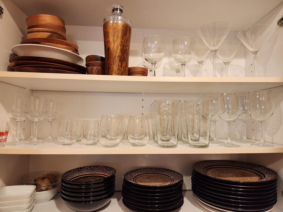 Fulll sets of glasses, dishes, pots and pans..just like home