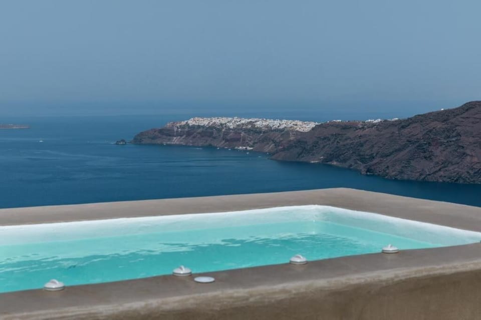 Hot Tub with Caldera View