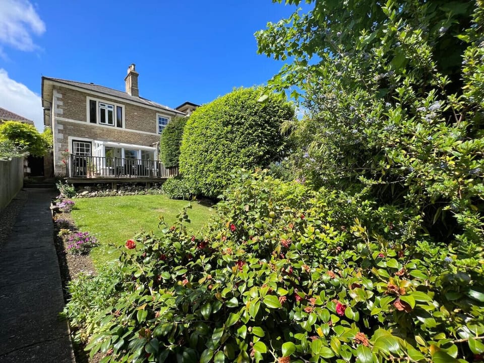 Garden looking back to the house and deck