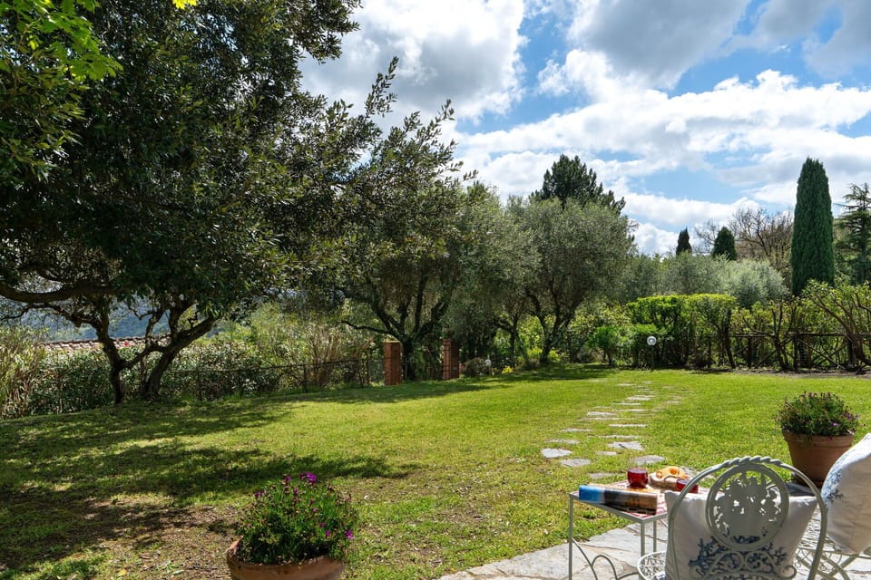 Building Exterior, Garden