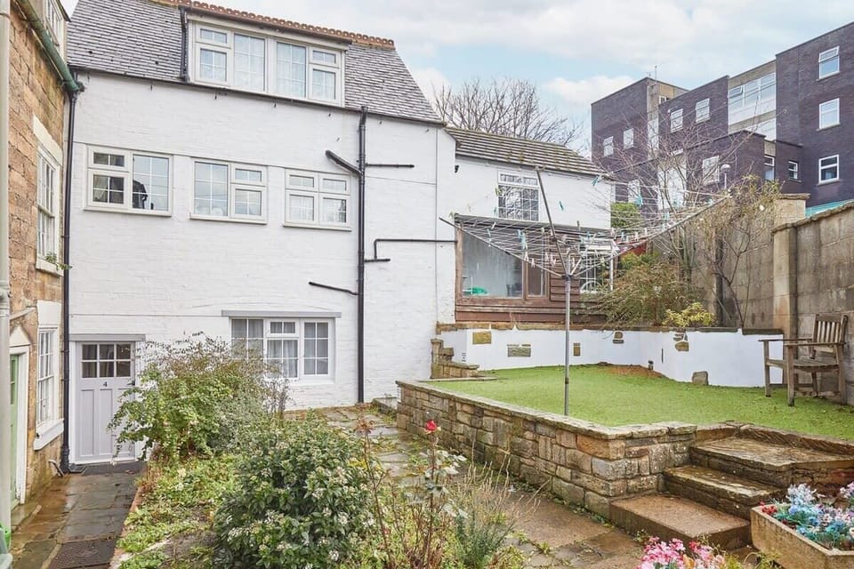 Princess Place Studio, Whitby - Stay North Yorkshire