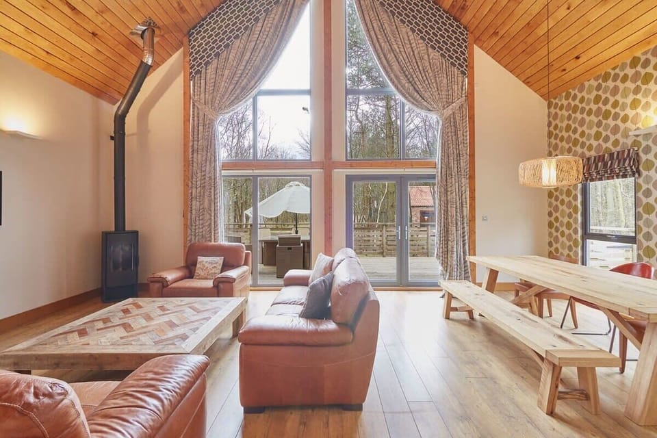 Shunner Howe Lodge, Egton - Stay North Yorkshire