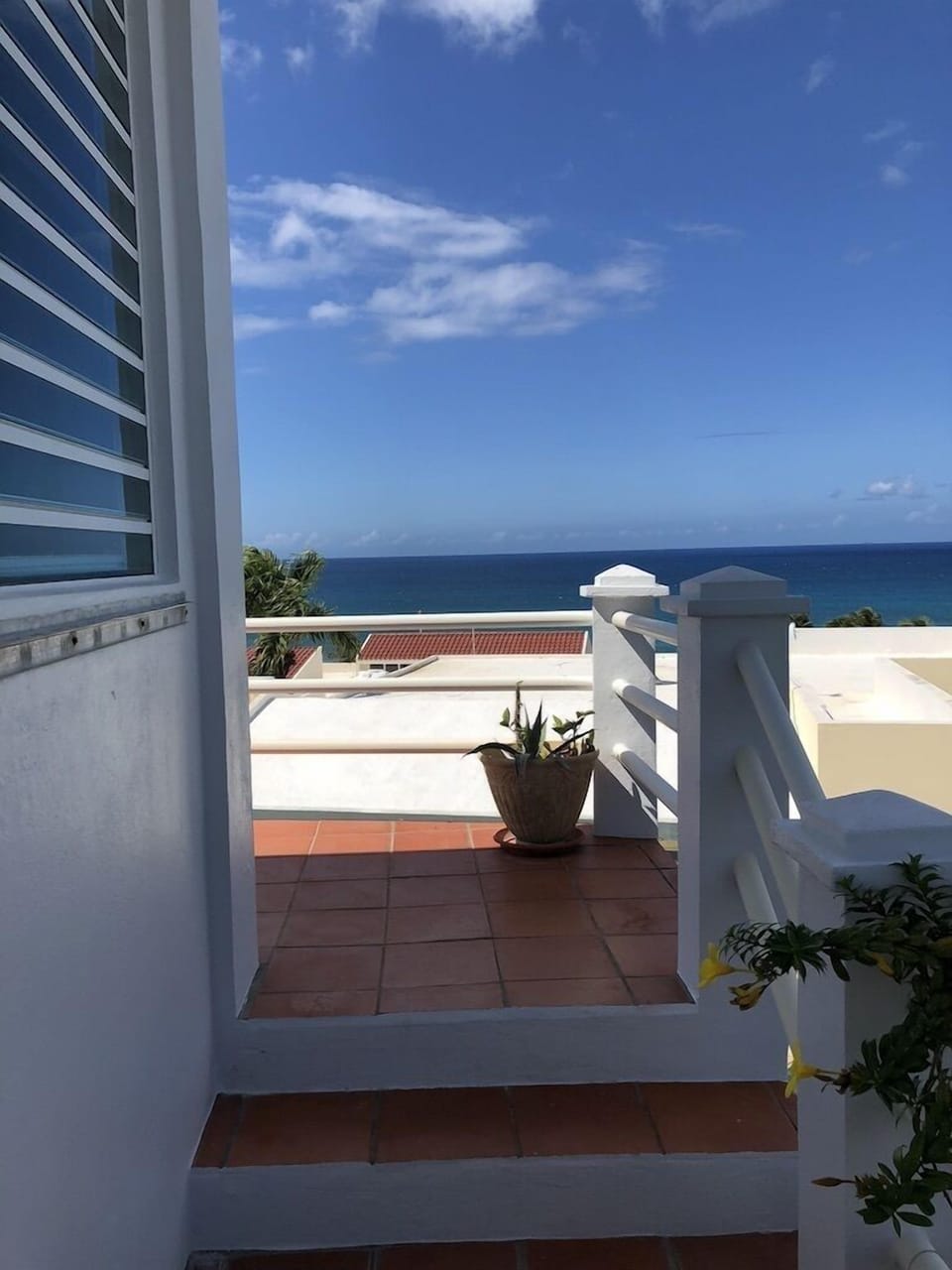 Steps up to pool deck