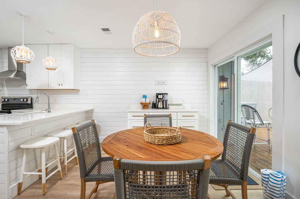 Lots of dining space and coffee bar 