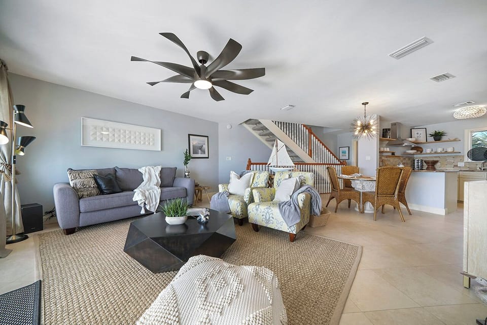 Twin Palms - Holiday Isle - Living Room & Dining Room