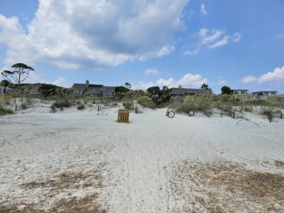 The quiet Sandpiper Street Beach in Late June